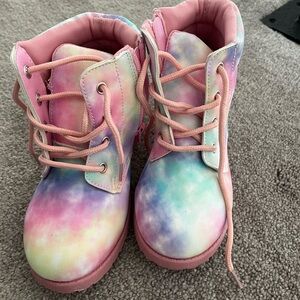 Fabkids rainbow toddler girl boots size US 13 never worn